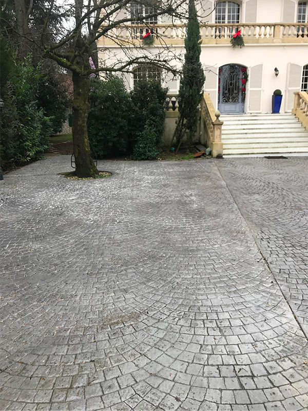 DS Béton Imprimé | Spécialiste du Béton Imprimé et Décoratif dans les Yvelines (78)