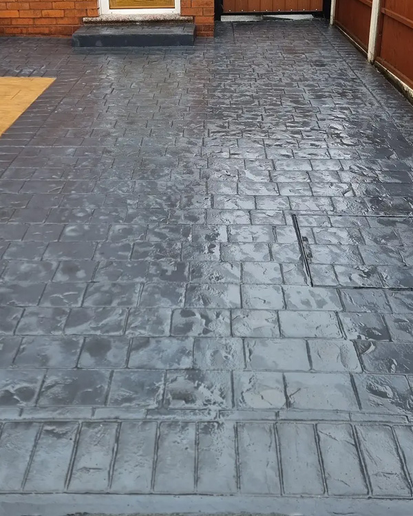 Pose de Béton imprimé et Dallage à Saint-Germain-en-Laye (78100) - Aménagements extérieurs sur mesure dans les Yvelines